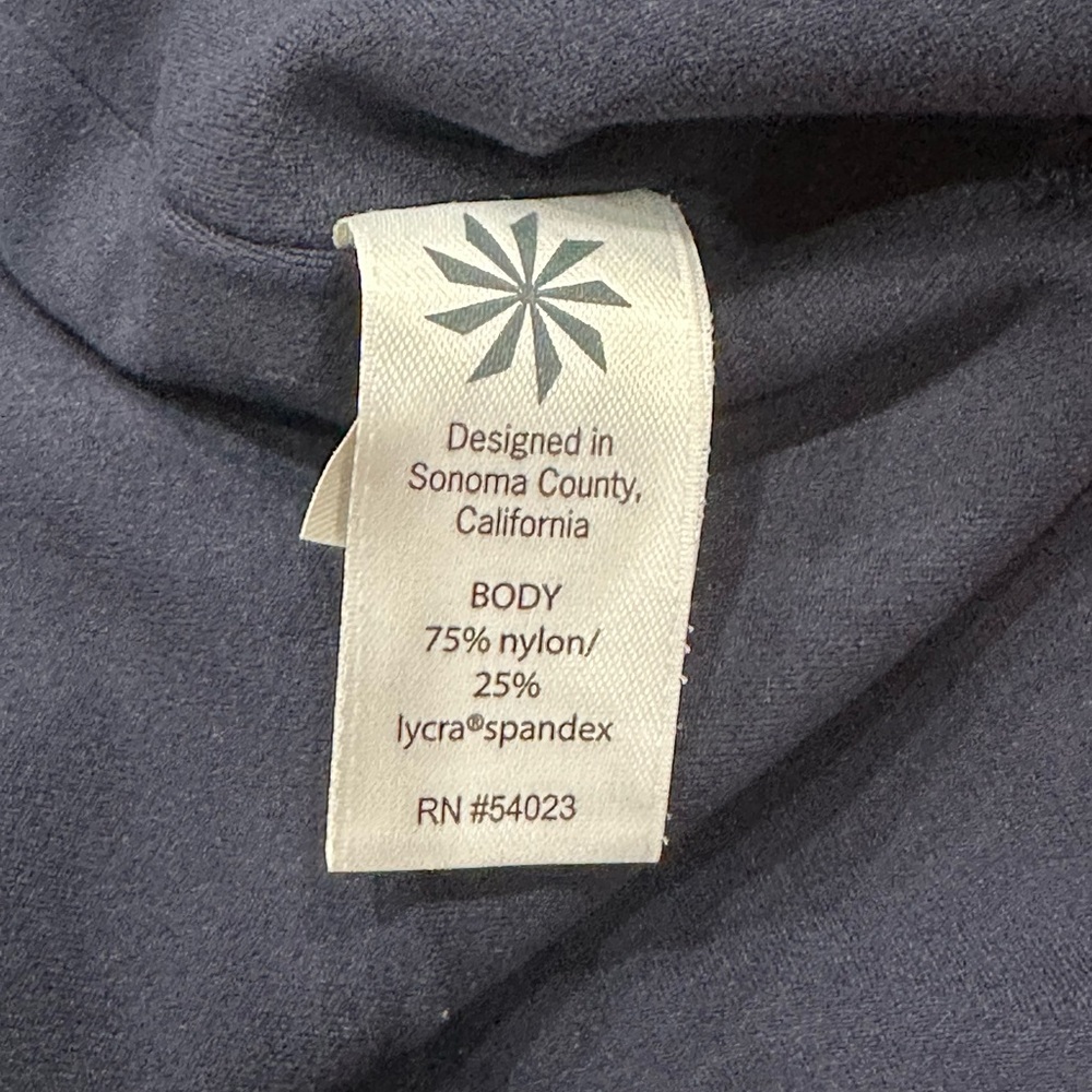 Women's Athleta Small Capri Pants Leggings Blue Pink Pull On Stretch Active NWT - Picture 9 of 9